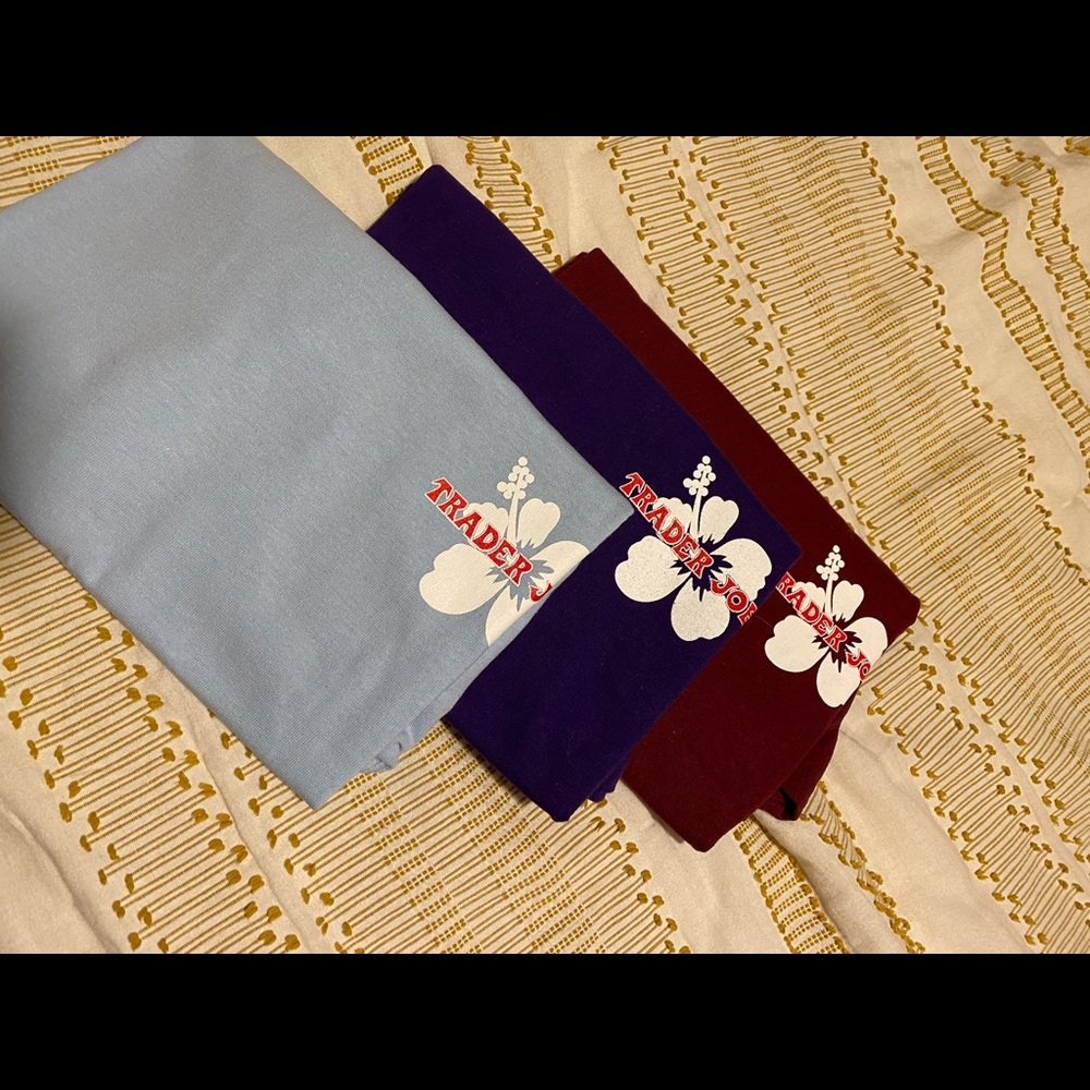 3 Womens Trader Joe’s Shirts